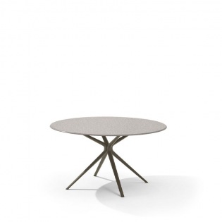 Fast Moai Tisch Ø 146 cm