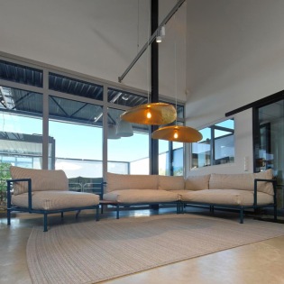 B&B Italia NOOCH OUTDOOR Sofa Kombination, Avio Blue/Teak/Lamone