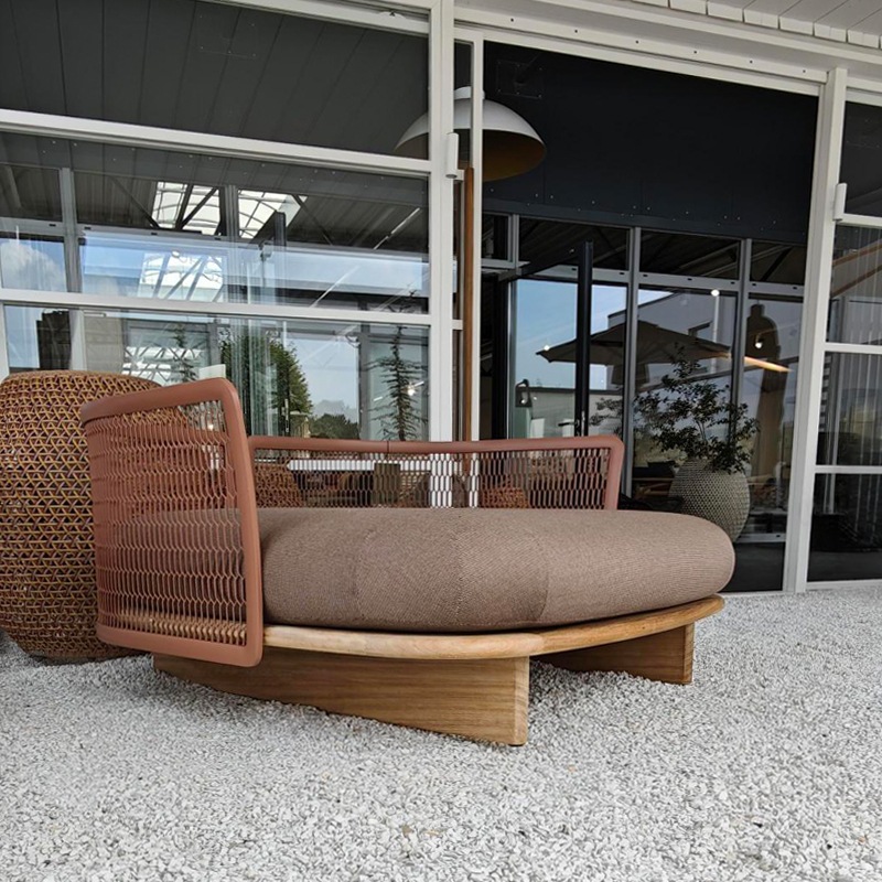 Kettal MESH Daybed Rose Canyon/ Polster Deer