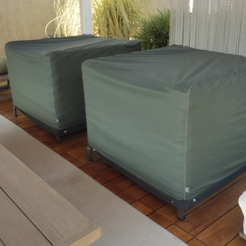 Schutzhülle für CHARLES Sofa