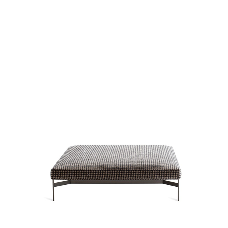 B&B Italia SAKÉ Hocker