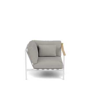 BarlowTyrie Around...