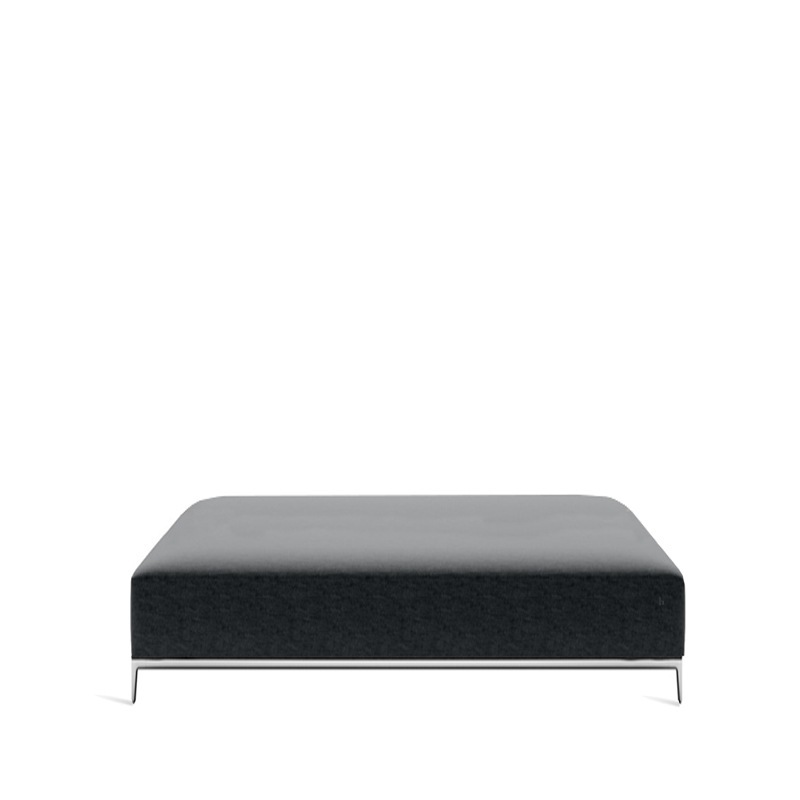 B&B Italia MICHEL CLUB tiefer Hocker 153 cm, quadratisch