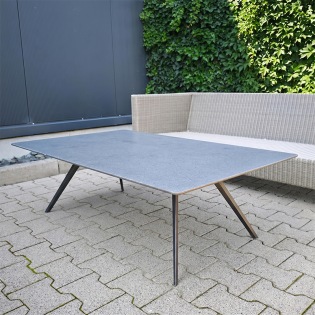 Flexform ZEFIRO OUTDOOR Couchtisch 130x80 cm, Brüniert/ Platte Lavastein