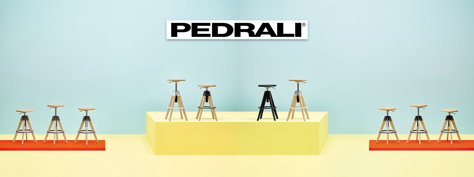 PEDRALI Hocker & Bänke Slide background